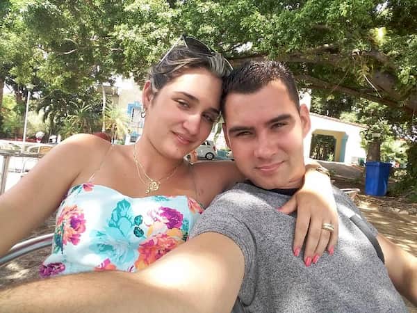 ELIAN NOVIA