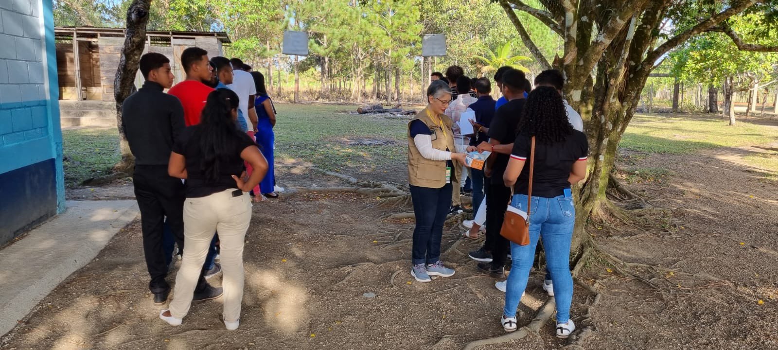 Un total de 90 estudiantes realizan PAA, en La Mosquitia.